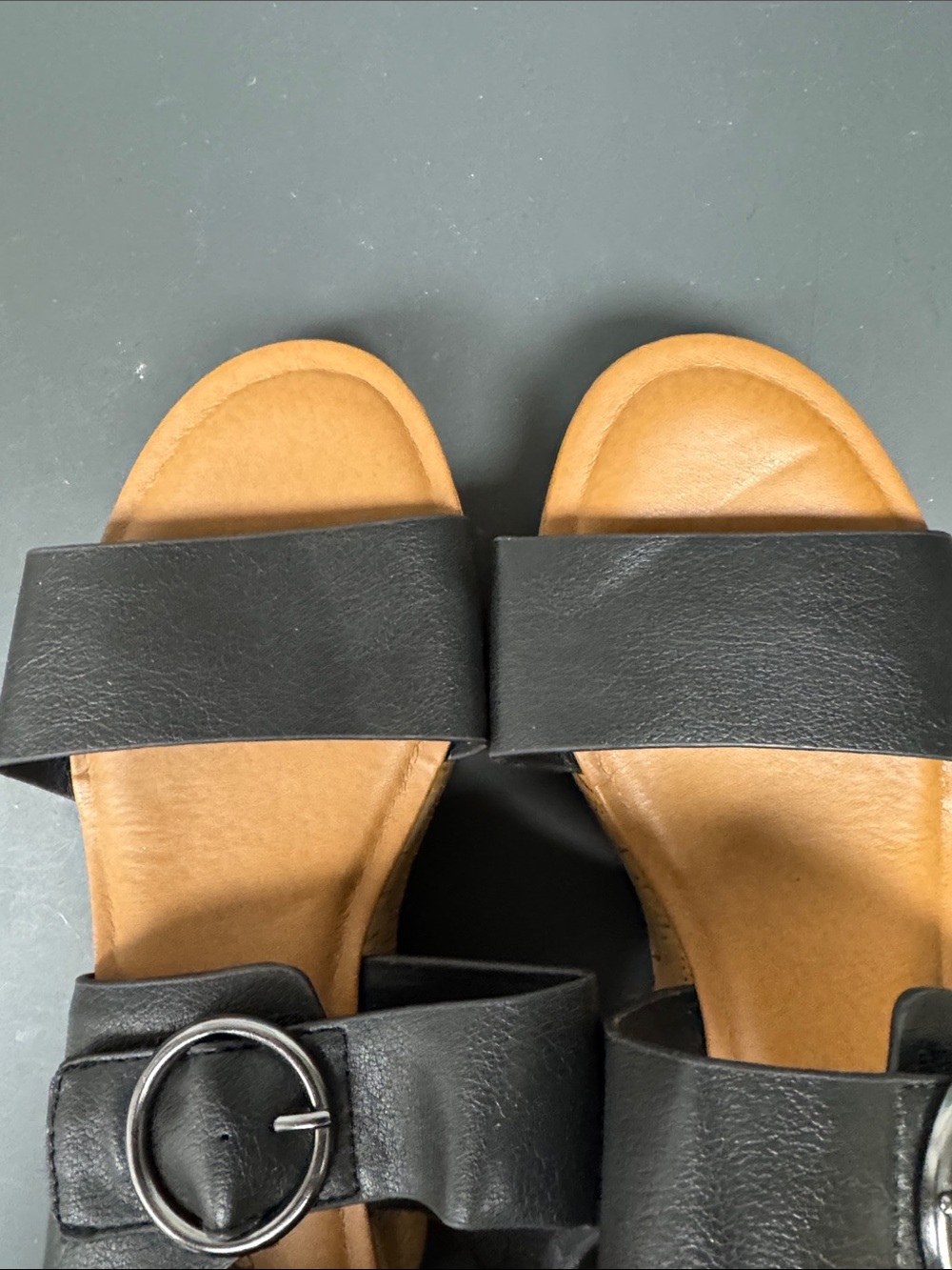 Eurosoft Black Women's Adjustable Buckle Sandals - Picture 8 of 8